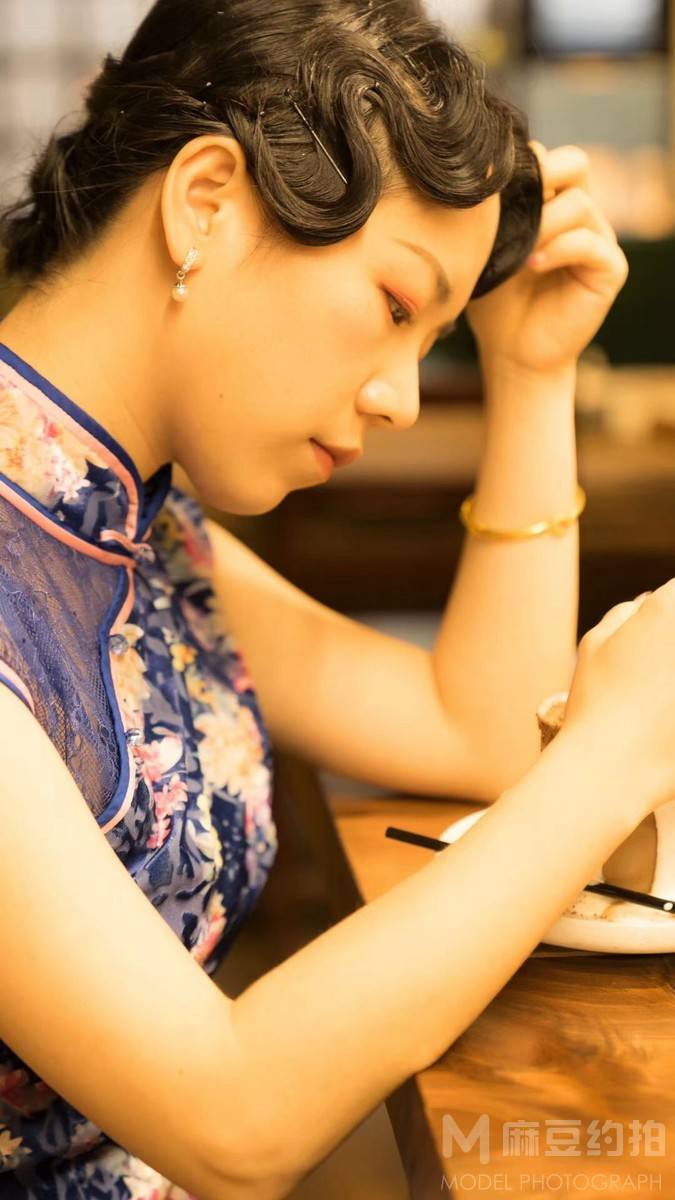 民国模特