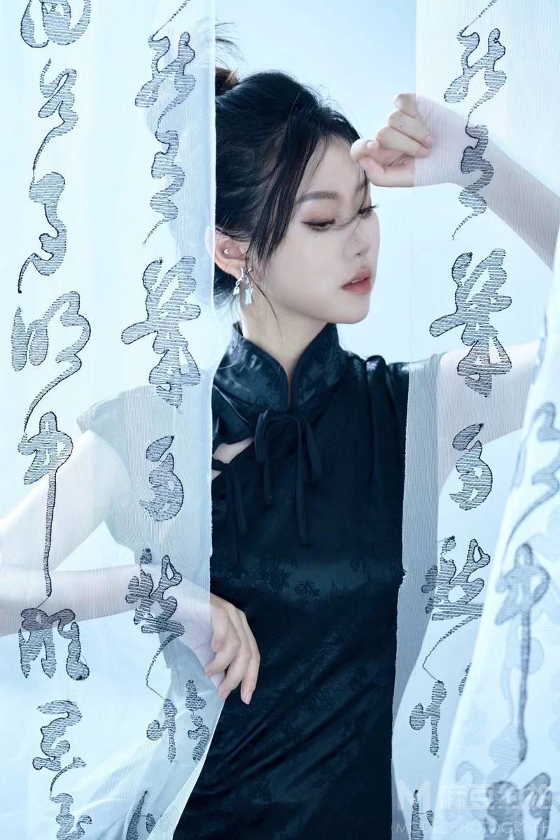 胶片模特