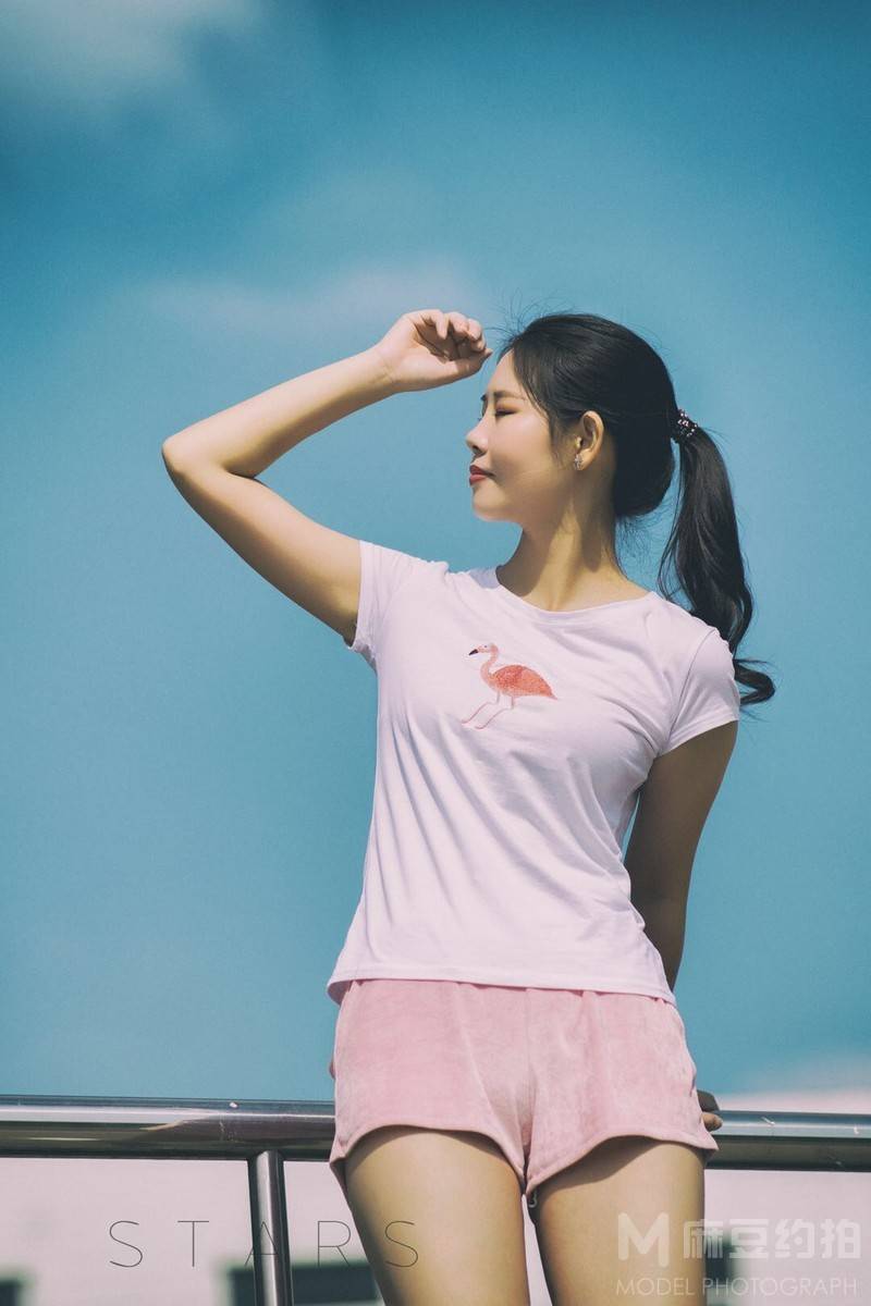 校园模特