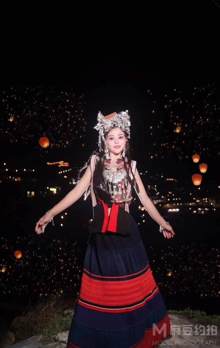 妆容模特