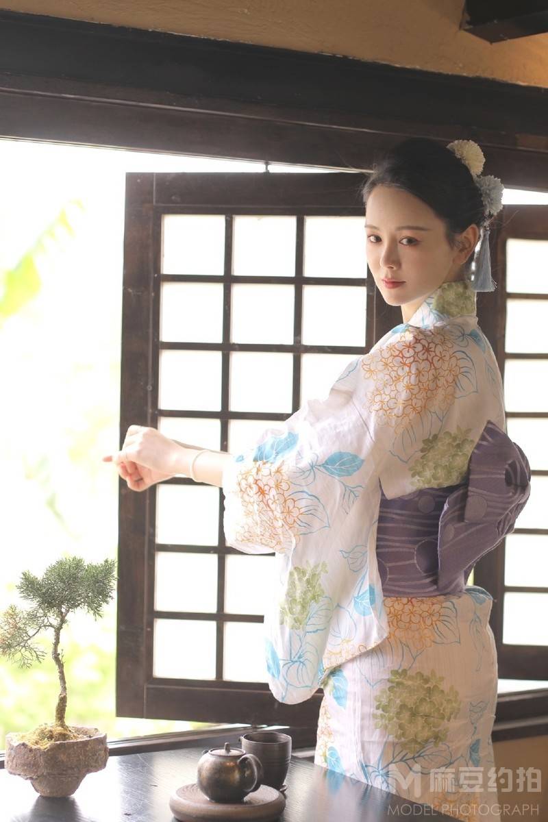 和服模特