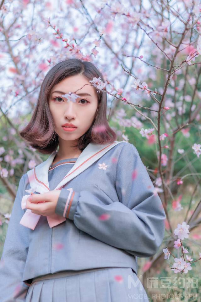 校园模特