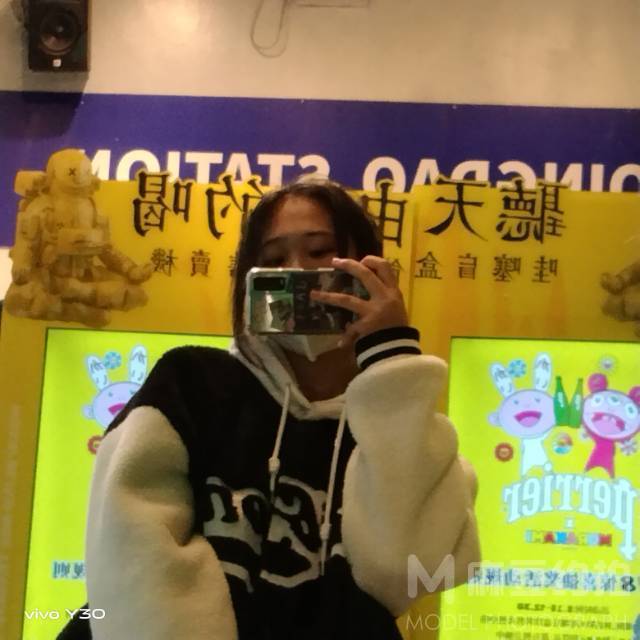 暗黑模特