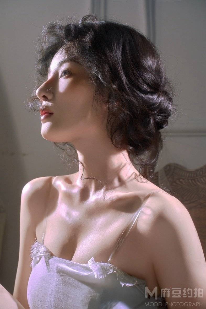 胶片模特