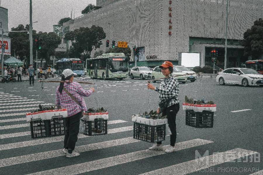 纪实模特