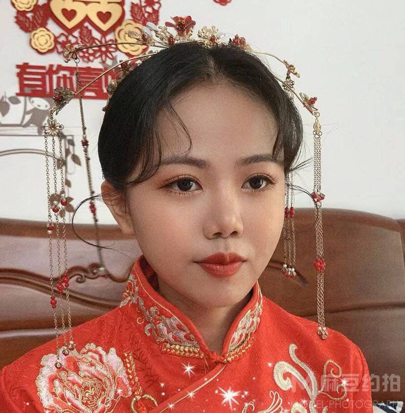 妆容模特