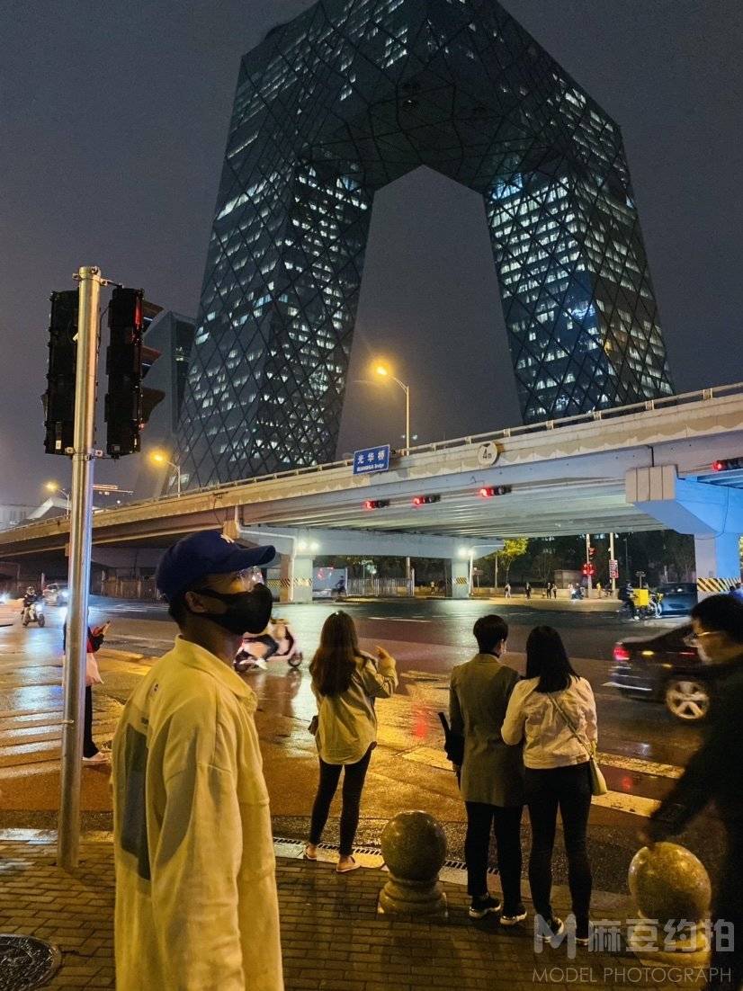 夜景模特