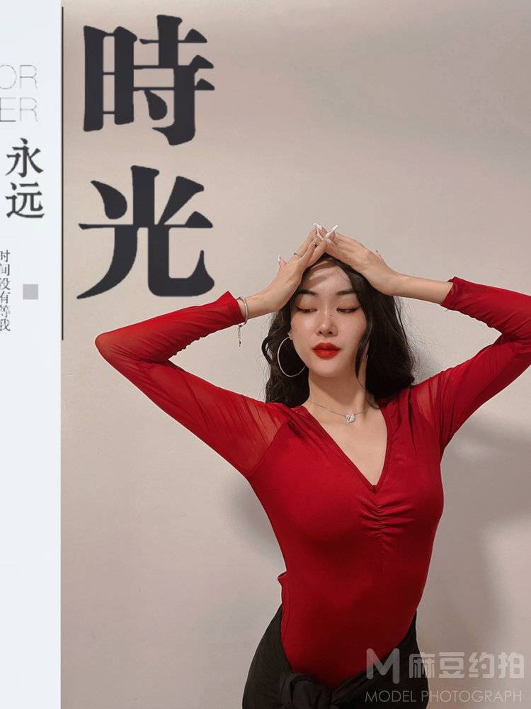 妆容模特