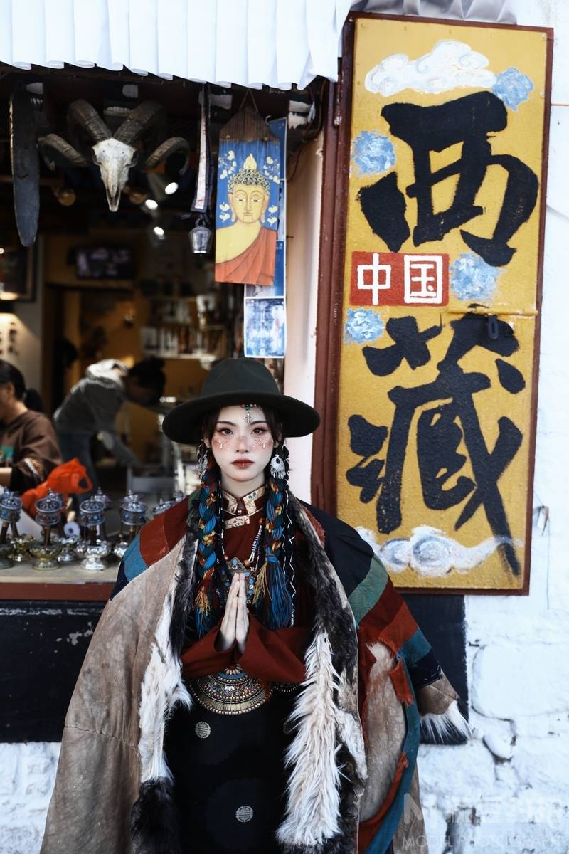 胶片模特