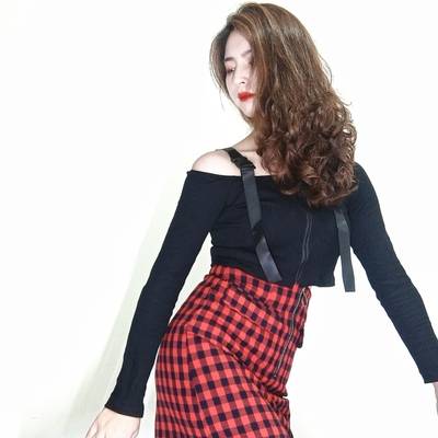 黑白模特