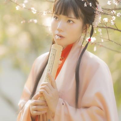 汉服模特