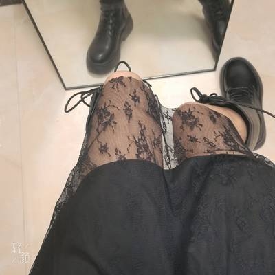 黑白模特