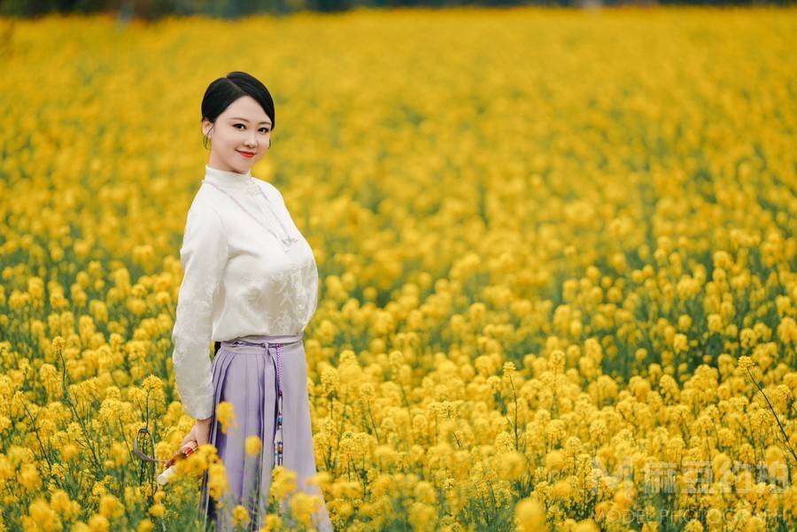 清新模特