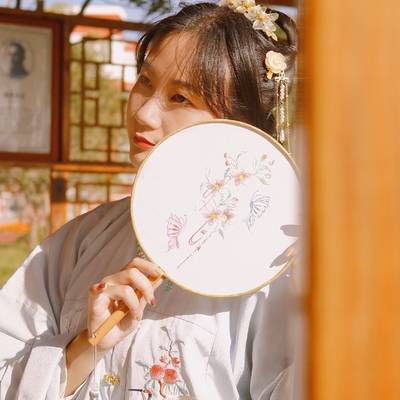 汉服模特