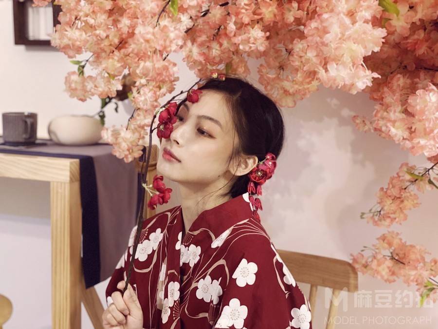 和服模特
