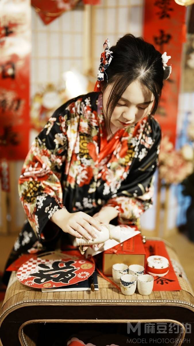 和服模特
