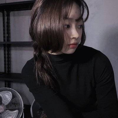 黑白模特