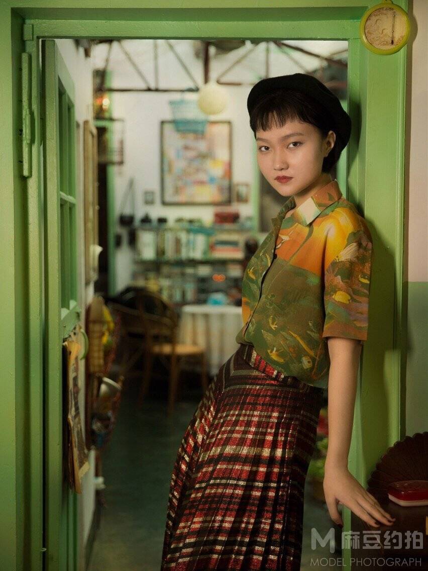 情绪模特