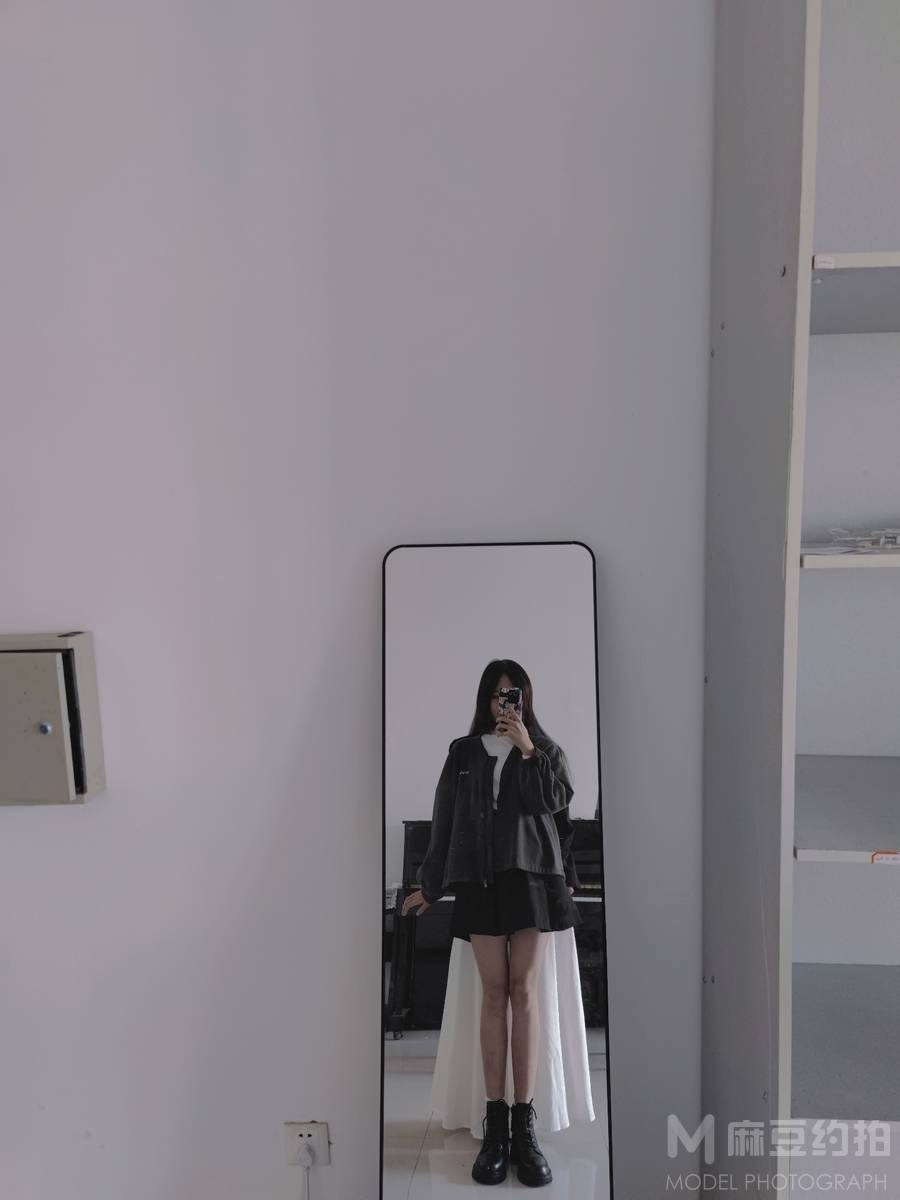 胶片模特