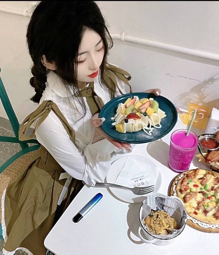 少女模特