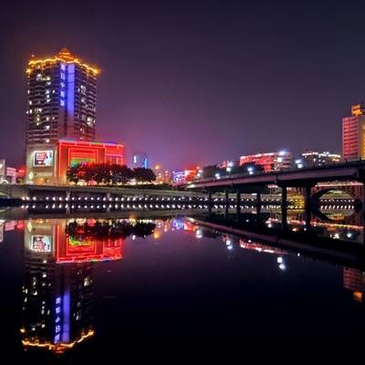 夜景模特