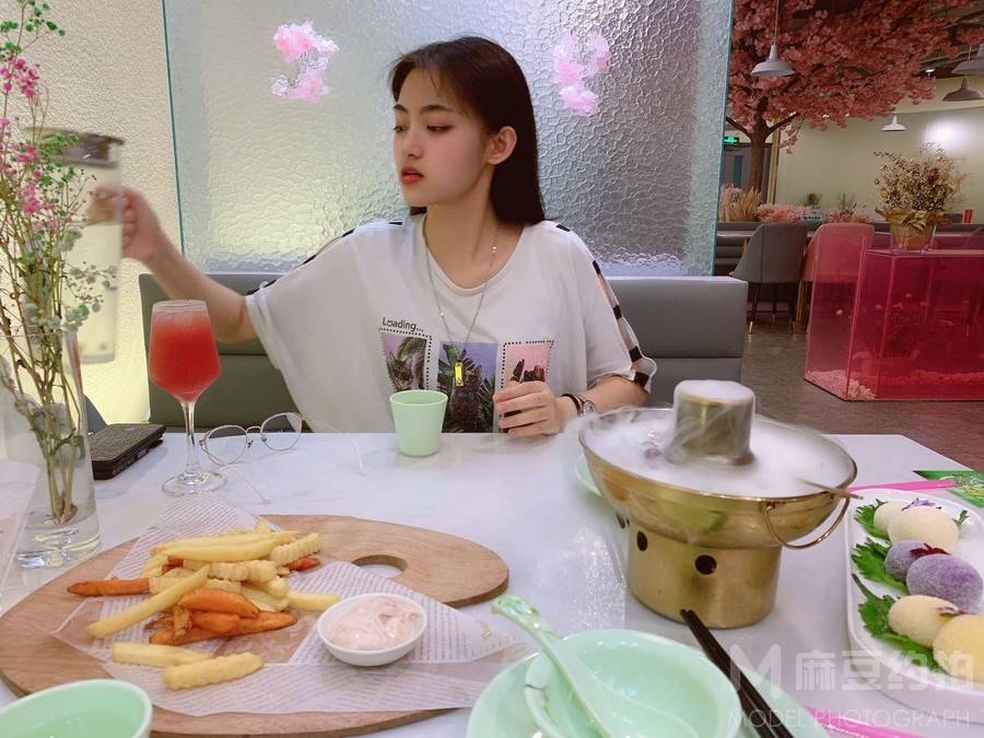 商务模特