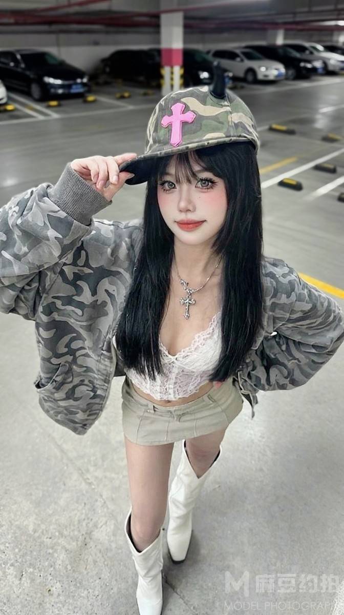 清新模特