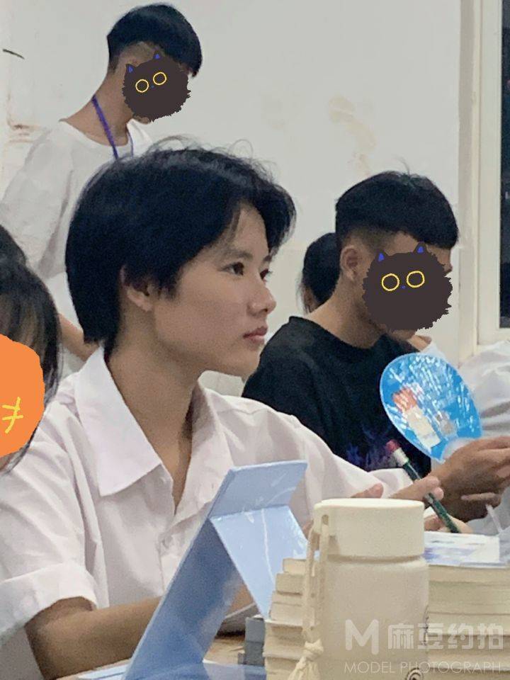 清新模特