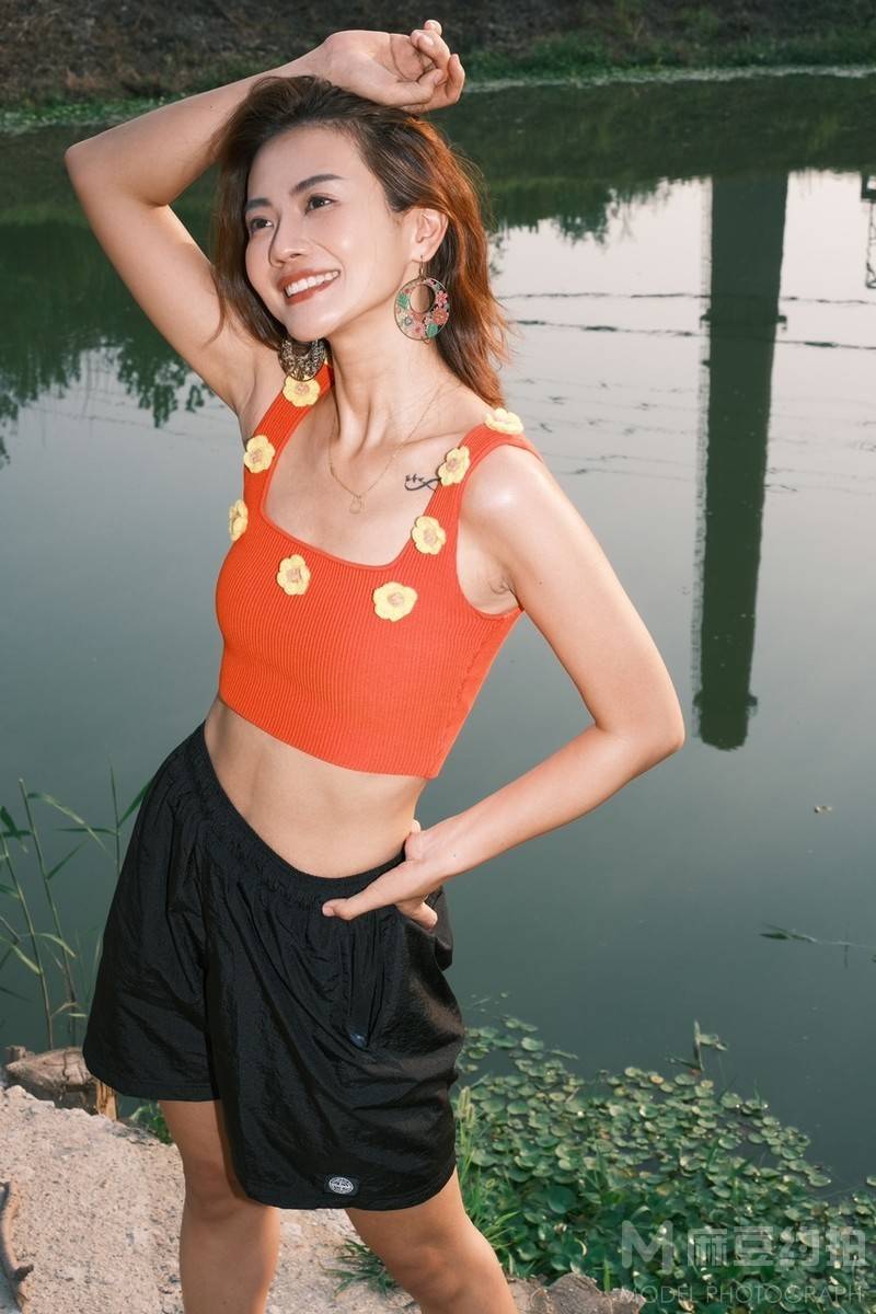 纪实模特