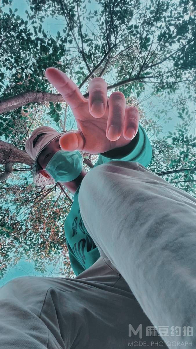 清新模特