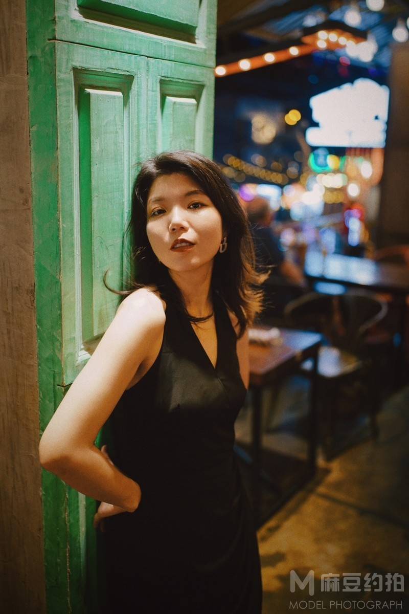 胶片模特