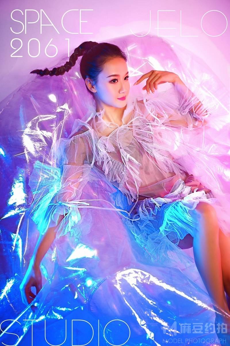 妆容模特