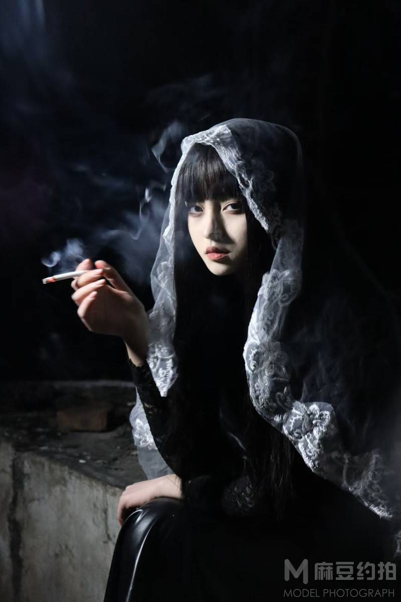 暗黑模特