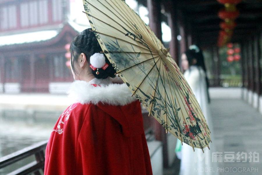 汉服模特