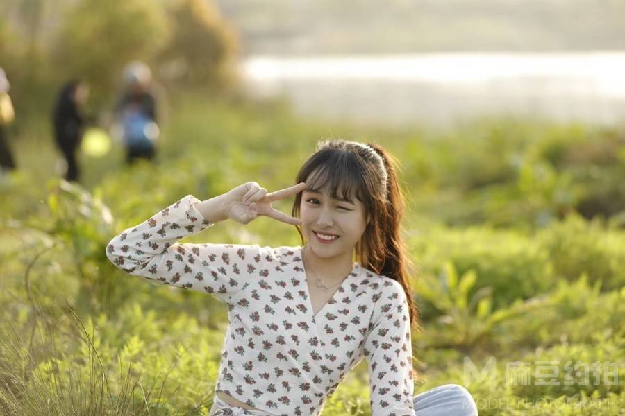 胶片模特