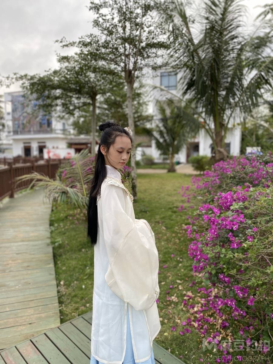 纪实模特