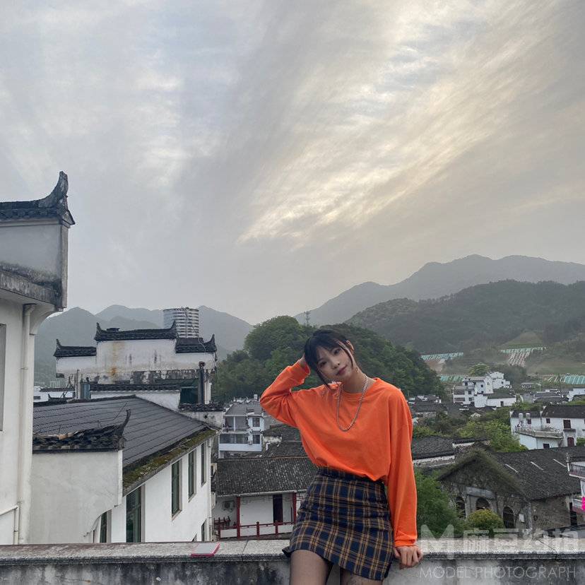 校园模特