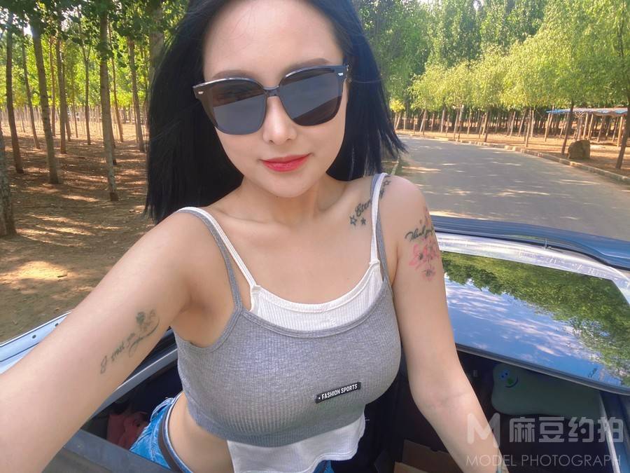 暗黑模特