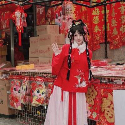 汉服模特