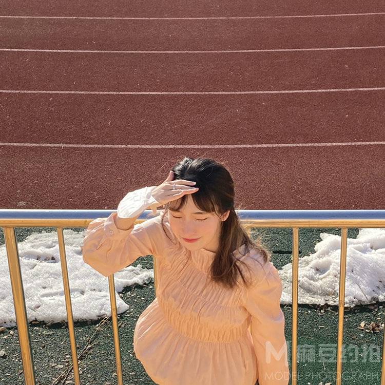 校园模特