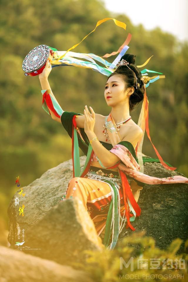 民国模特