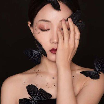 妆容模特