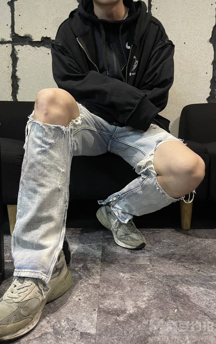 黑白模特
