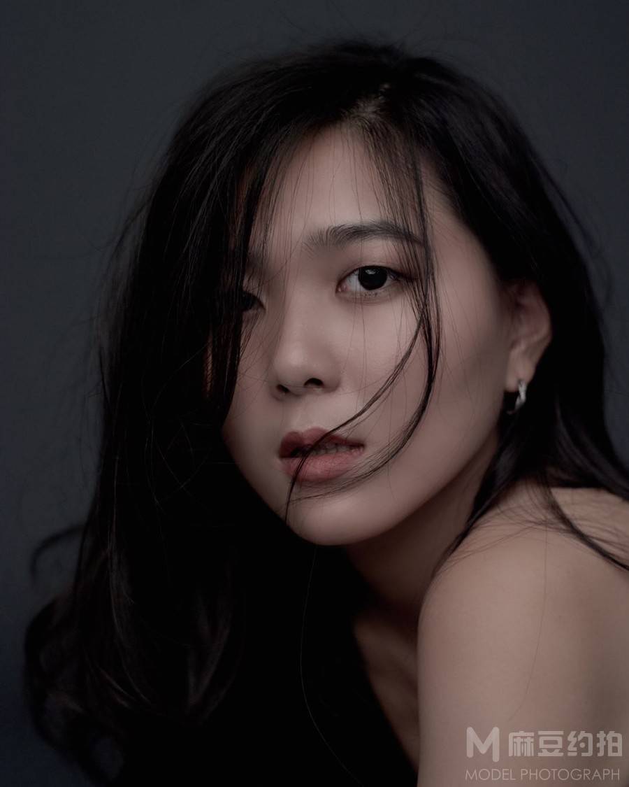 纪实模特