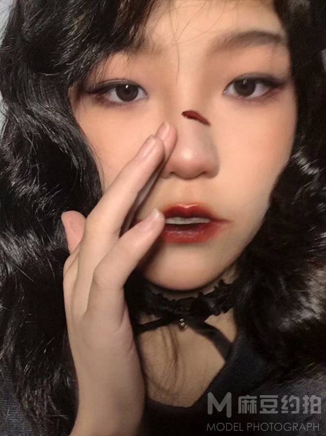 妆容模特