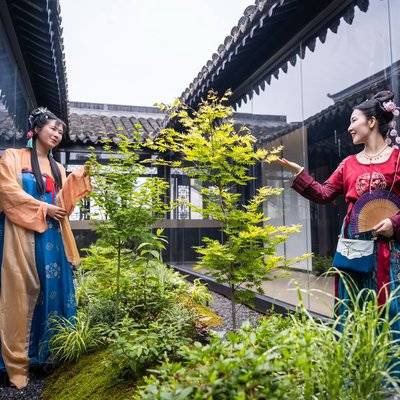 汉服模特