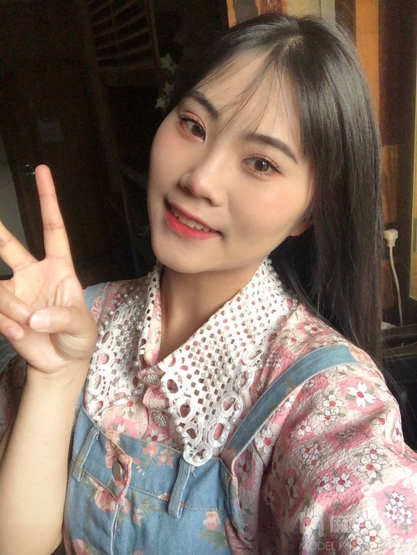 民国模特