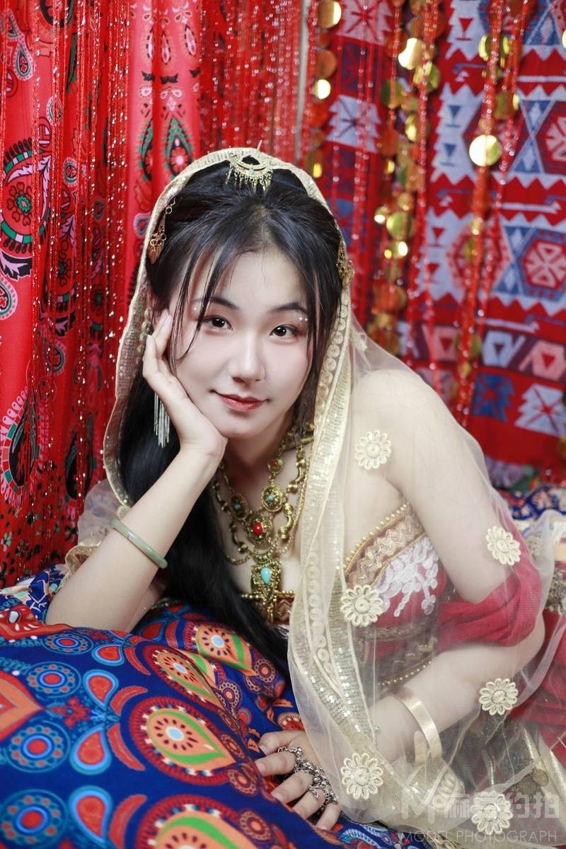 宝丽来模特