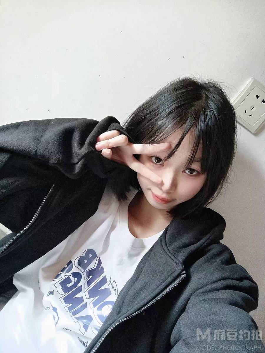 纪实模特
