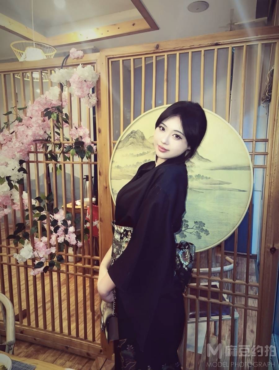 和服模特
